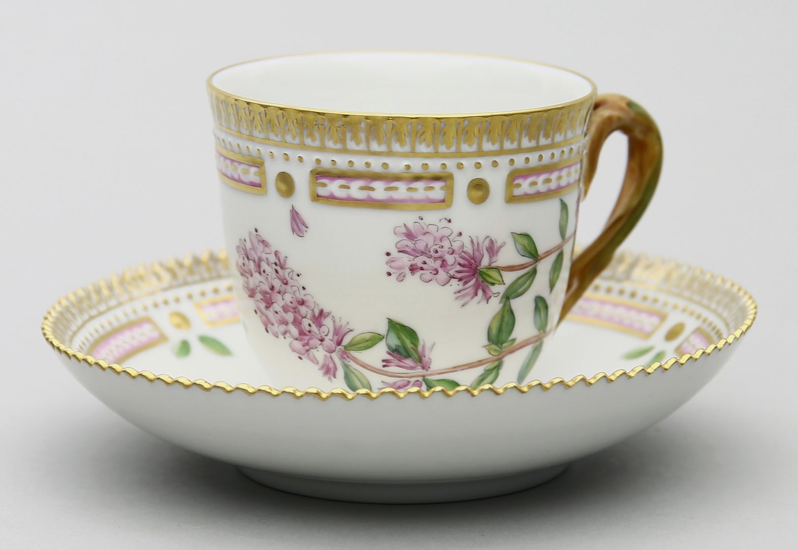 Kaffeetasse mit Untertasse "Flora Danica", Royal Copenhagen.