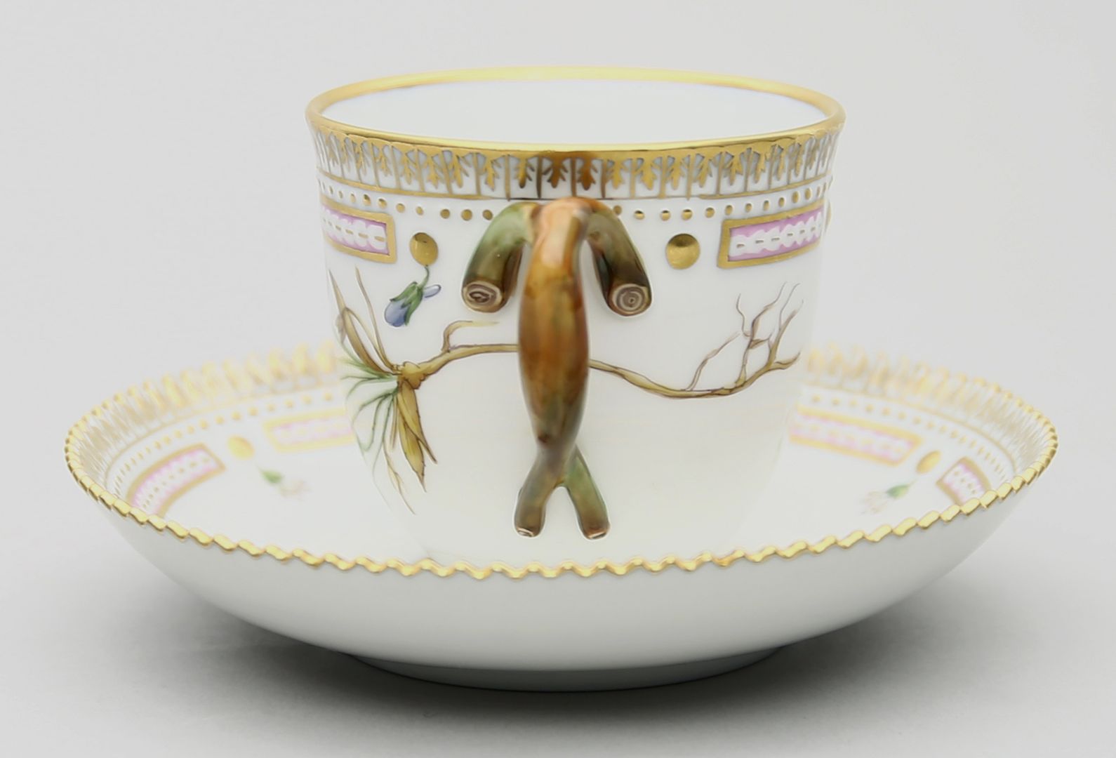 Kaffeetasse mit Untertasse "Flora Danica", Royal Copenhagen. - Image 2 of 3