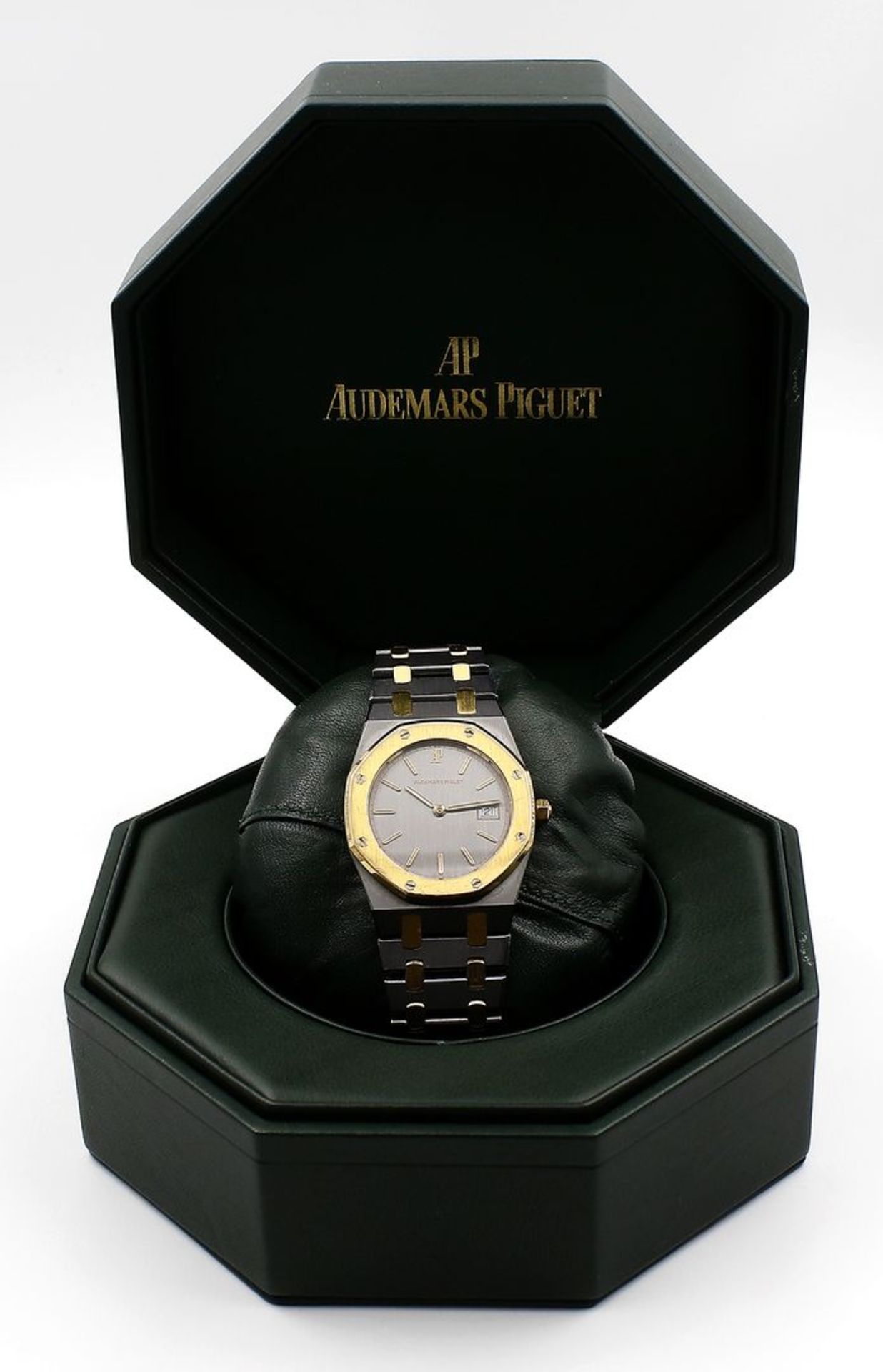 Herrenarmbanduhr "AUDEMARS PIGUET ROAL OAK". - Image 4 of 5