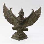 Garuda-Skulptur.