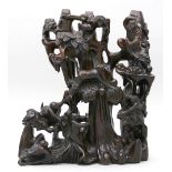 Skulpturengruppe "Affe in einem Baum".