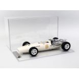 Modellauto "Rennwagen Honda RA 273" 1:12.