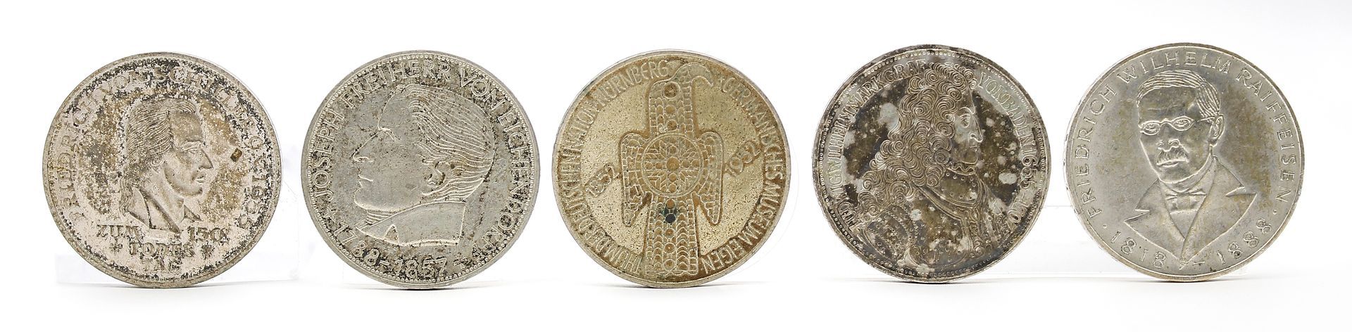 5x 5 DM Münzen.