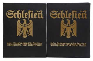 Zwei Bände "Schlesien" aus der Serie "Deutschland in Farbenphotographie".