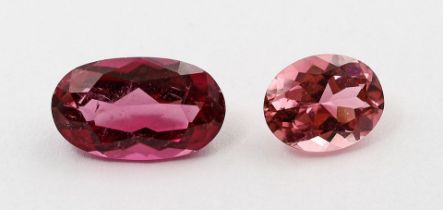 Zwei pinke Turmaline, zus. 4,5 ct.