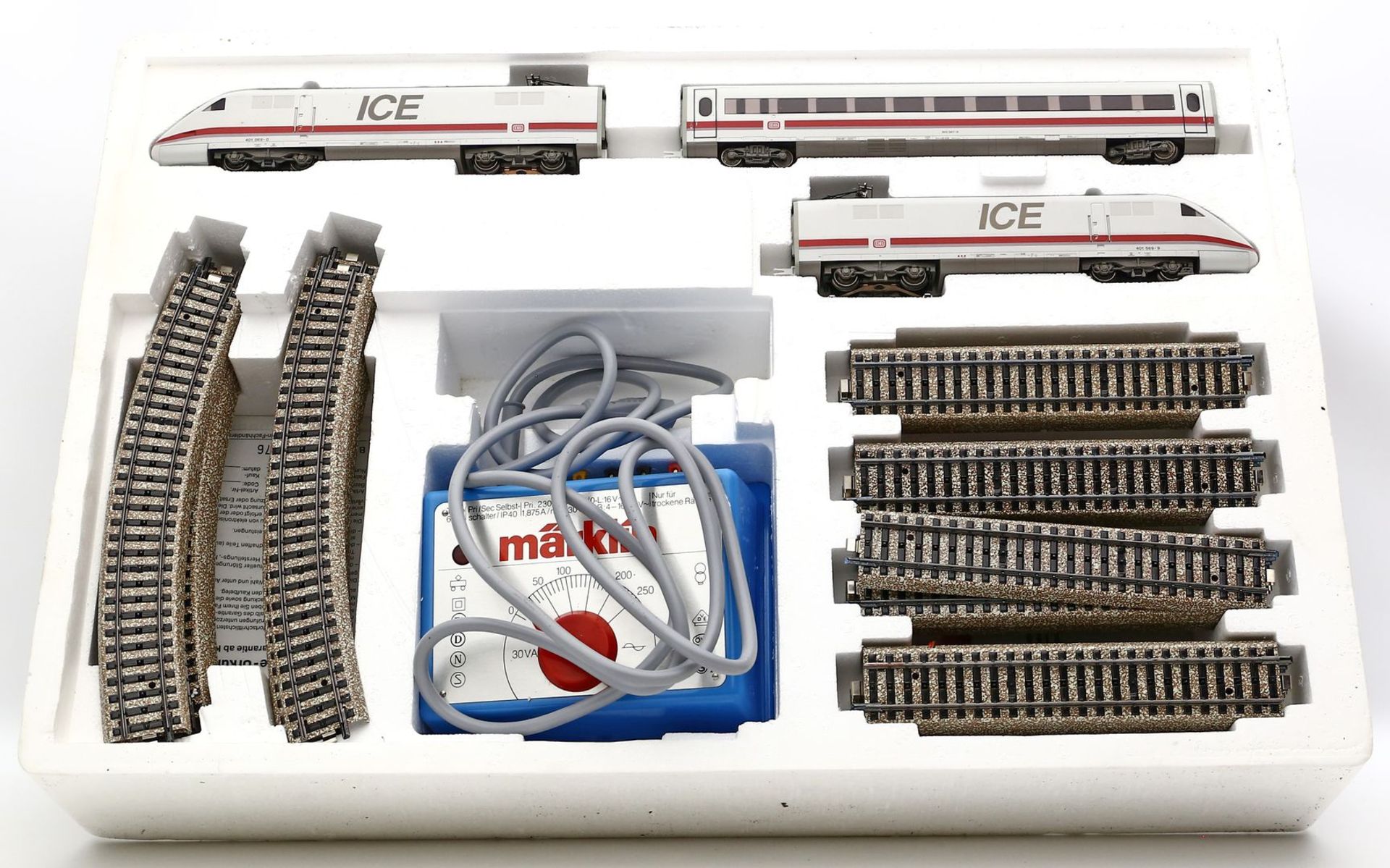 Zugpackung "ICE-Triebwagen-Zug", Märklin Spur H0.