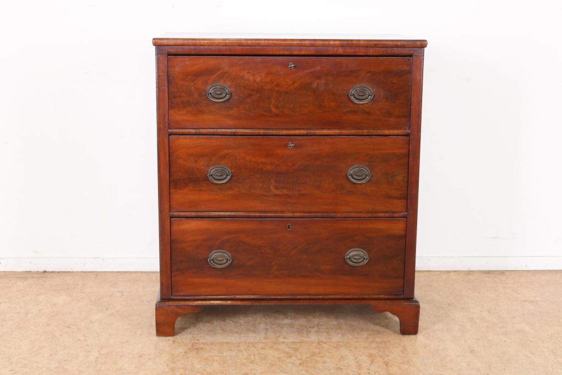 Mahonie Edwardian commode met 3 laden