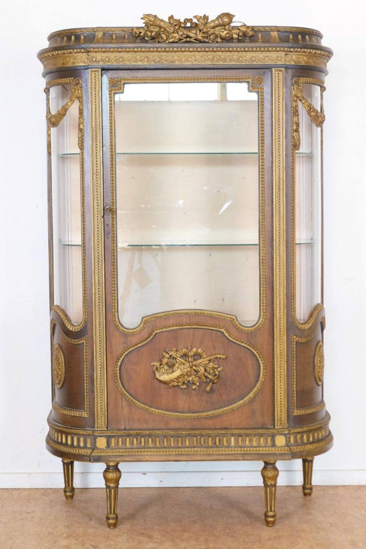 Deels mahonie Louis XVI-stijl vitrine
