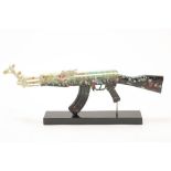 van Apple AK-47 Peace Edition 21/125