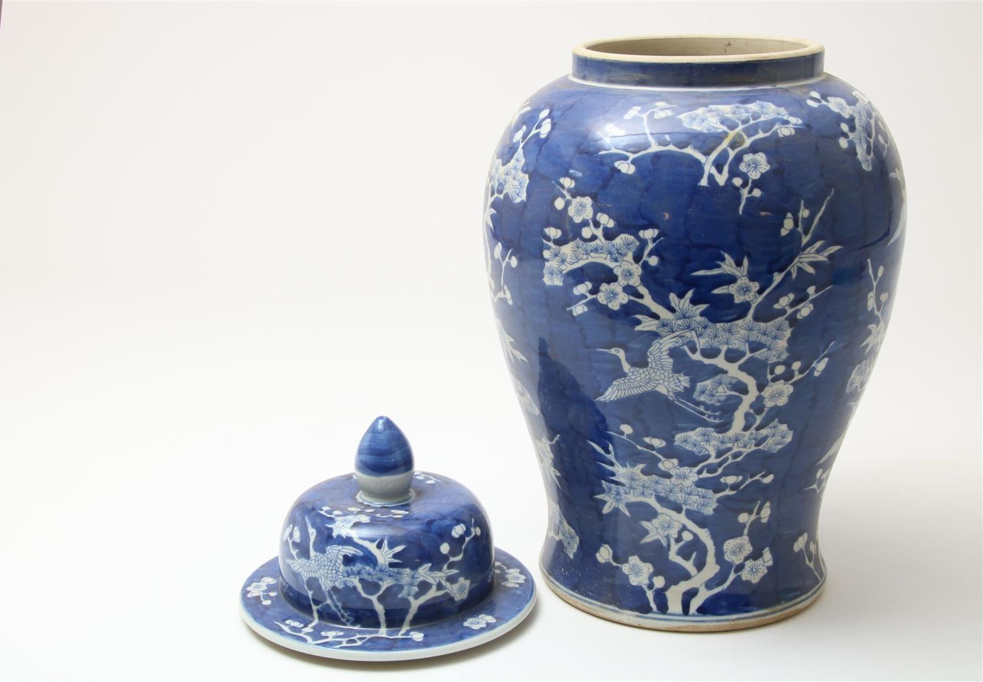 Blue and white porcelain lidded vase decorated with blossom branches and cranes, China 20th century, - Image 2 of 5
