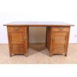 Oak rectangular desk with 2 drawers and 2 doors