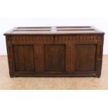 Oak blanket chest with 3 front panels