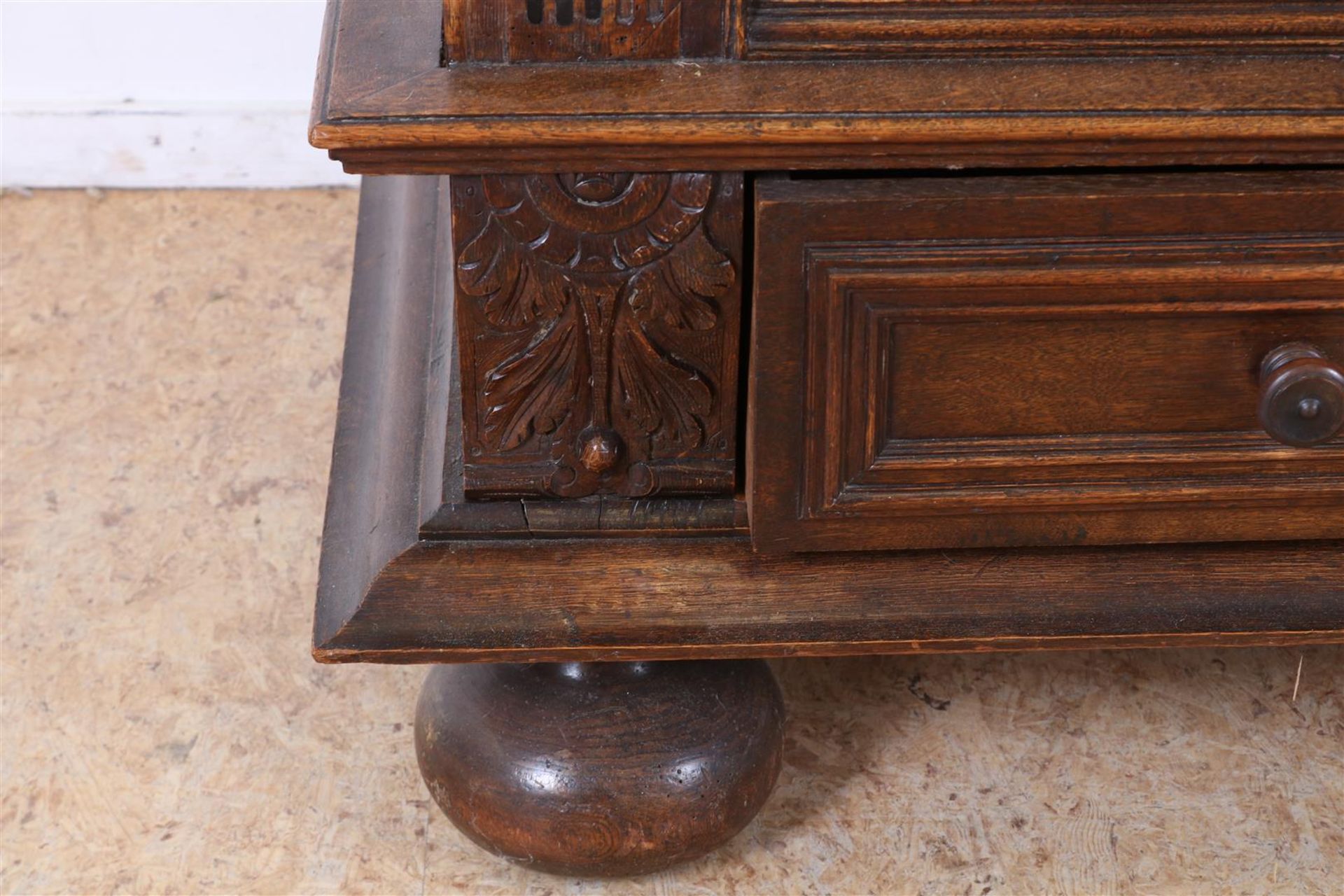 Oak Renaissance pilaster cupboard - Bild 7 aus 7