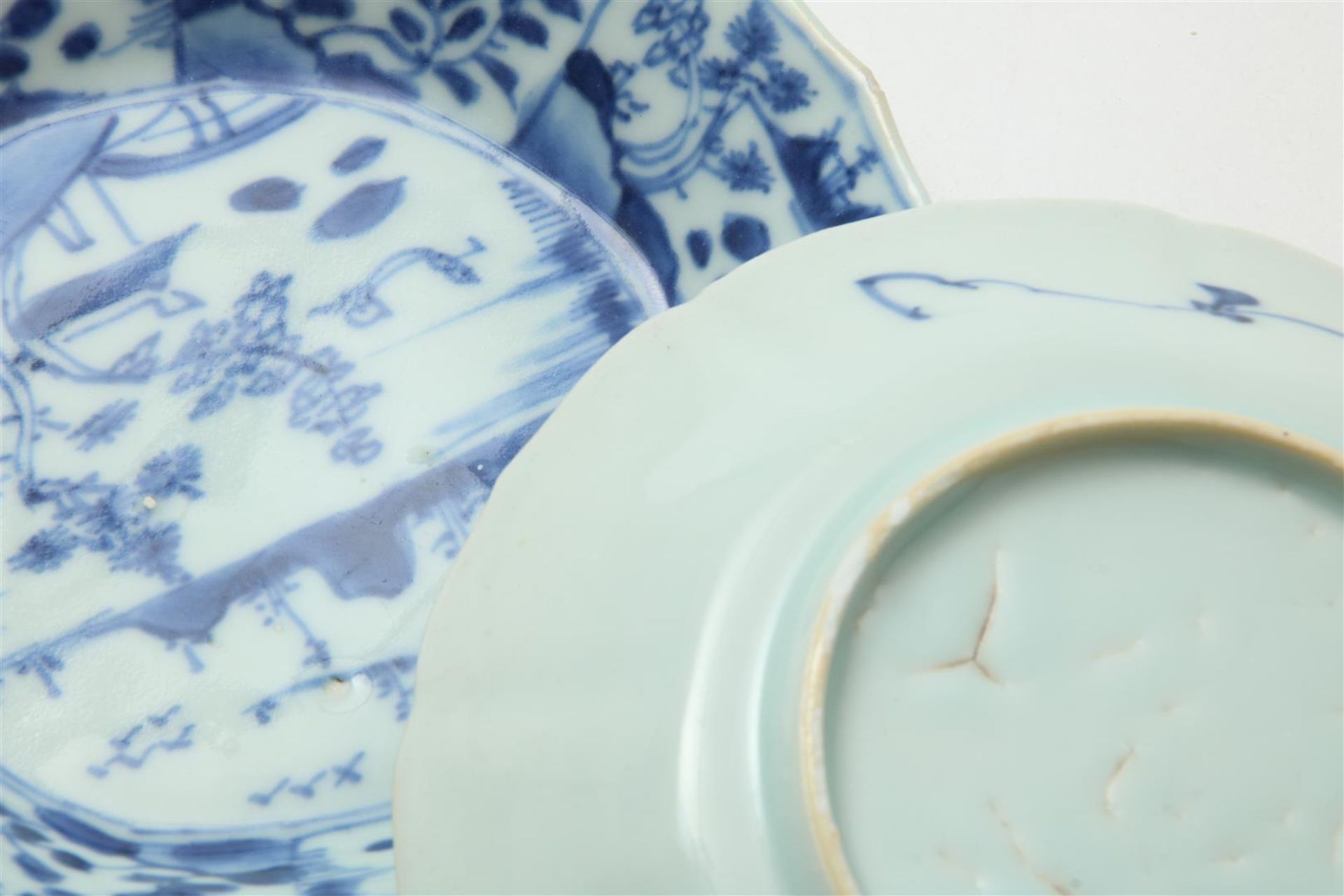 Set of kraak porcelain dishes, Wanli, decorated in blue with landscapes, diam. 13.5cm. (hairline, - Image 4 of 4