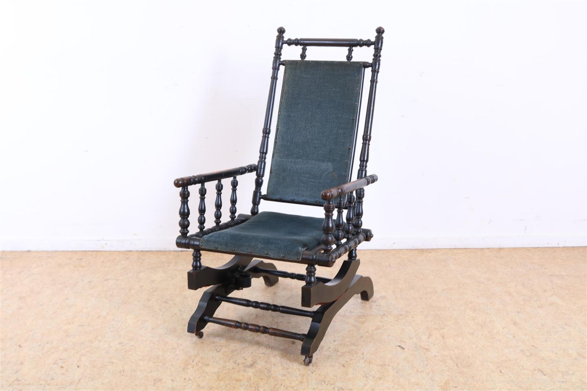 Beech wood rocking chair 