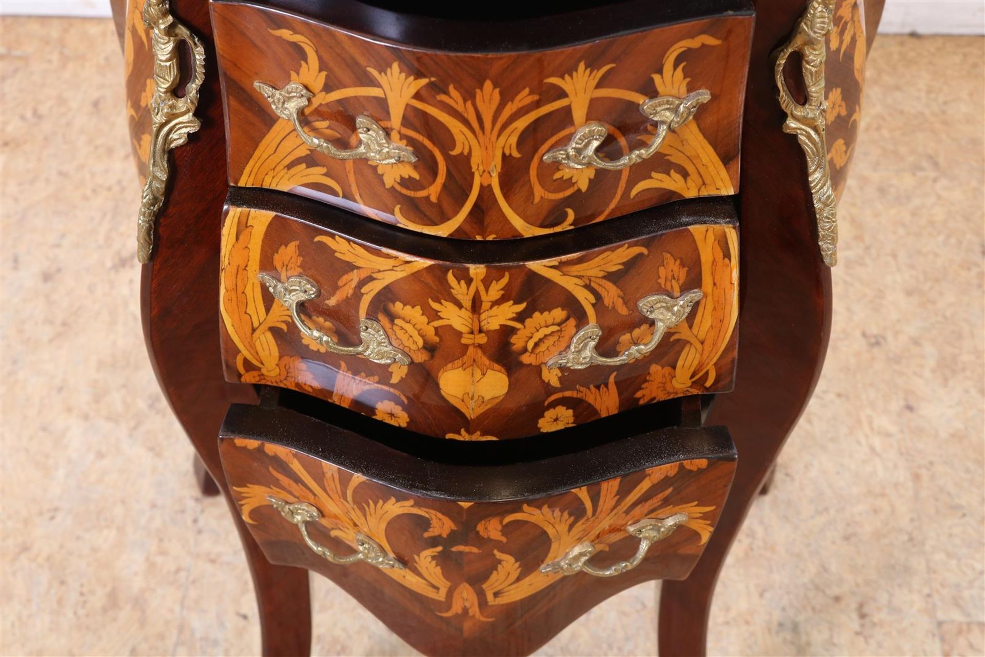 Mahogany glued Louis XVI style commode under marble top with 3 drawers and trimmed with bronze - Image 3 of 4