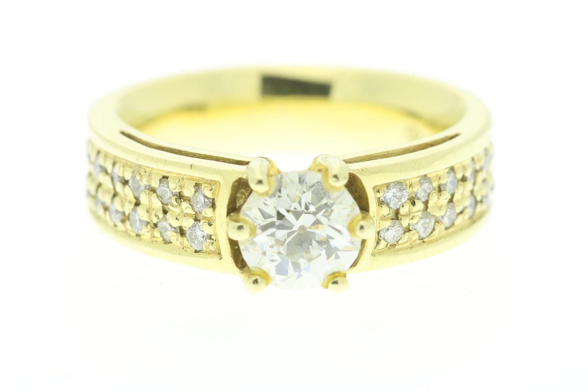 Yellow gold ring set with old cut diamond, approx. 0.90 ct. (measured set), Si, (chip), alloy 585/