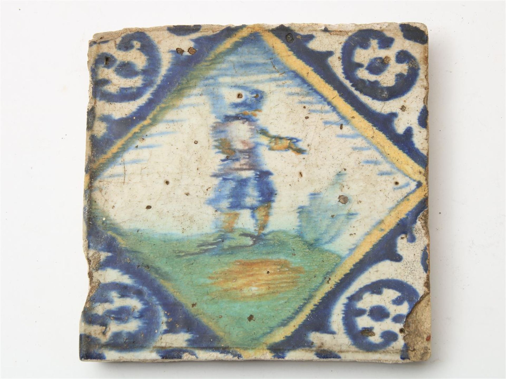 Four polychrome painted majolica square tiles: rider on horseback, soldier, deer and dog, circa - Image 5 of 5