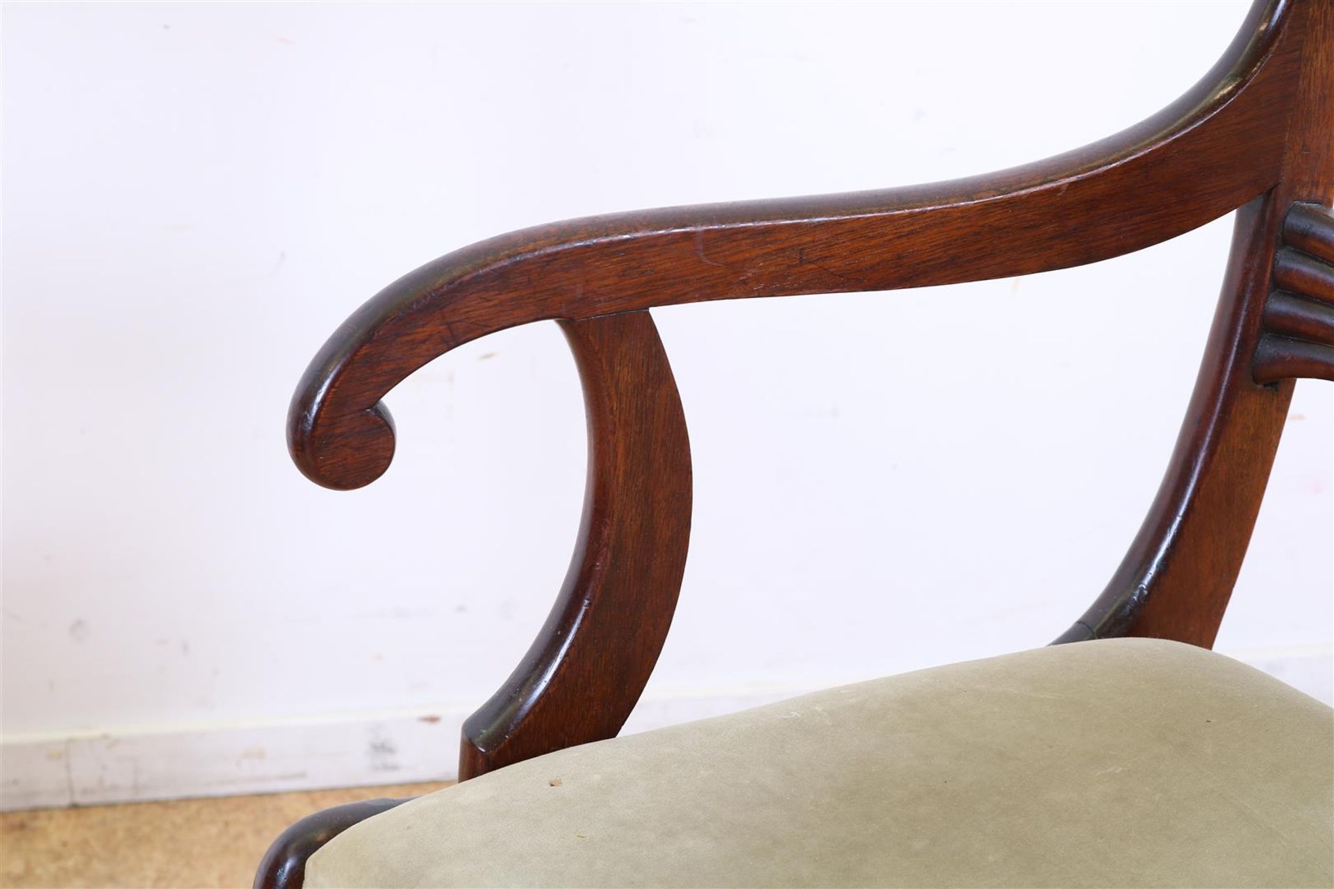 Series of 8 mahogany Regency/William IV chairs  - Bild 6 aus 6