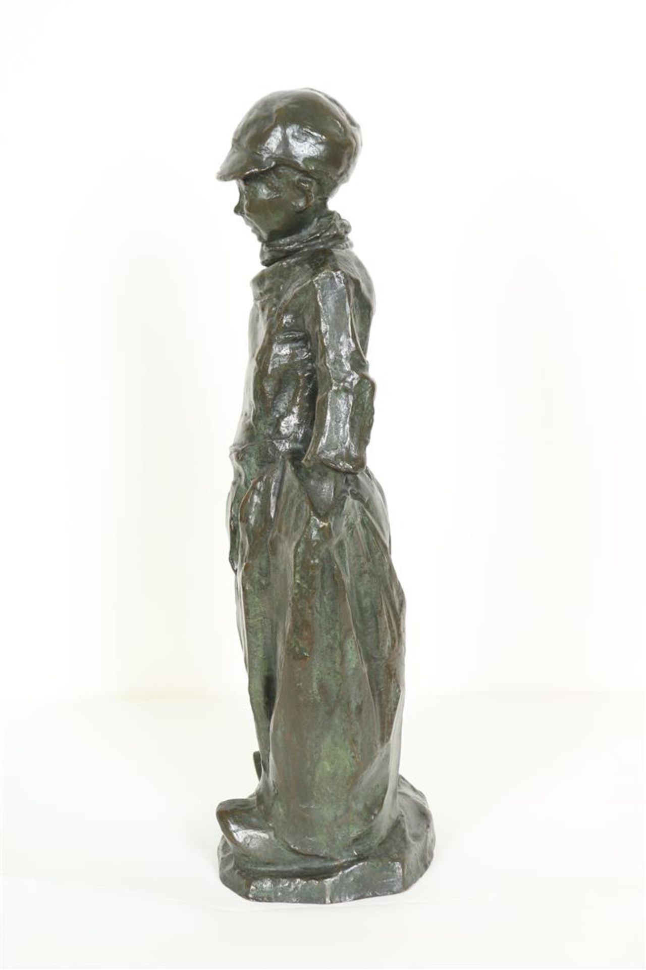 "Charles" Henri Marie van Wijk (1875-1917) Bronze figure of a Volendam fisher boy with his hands - Image 3 of 5