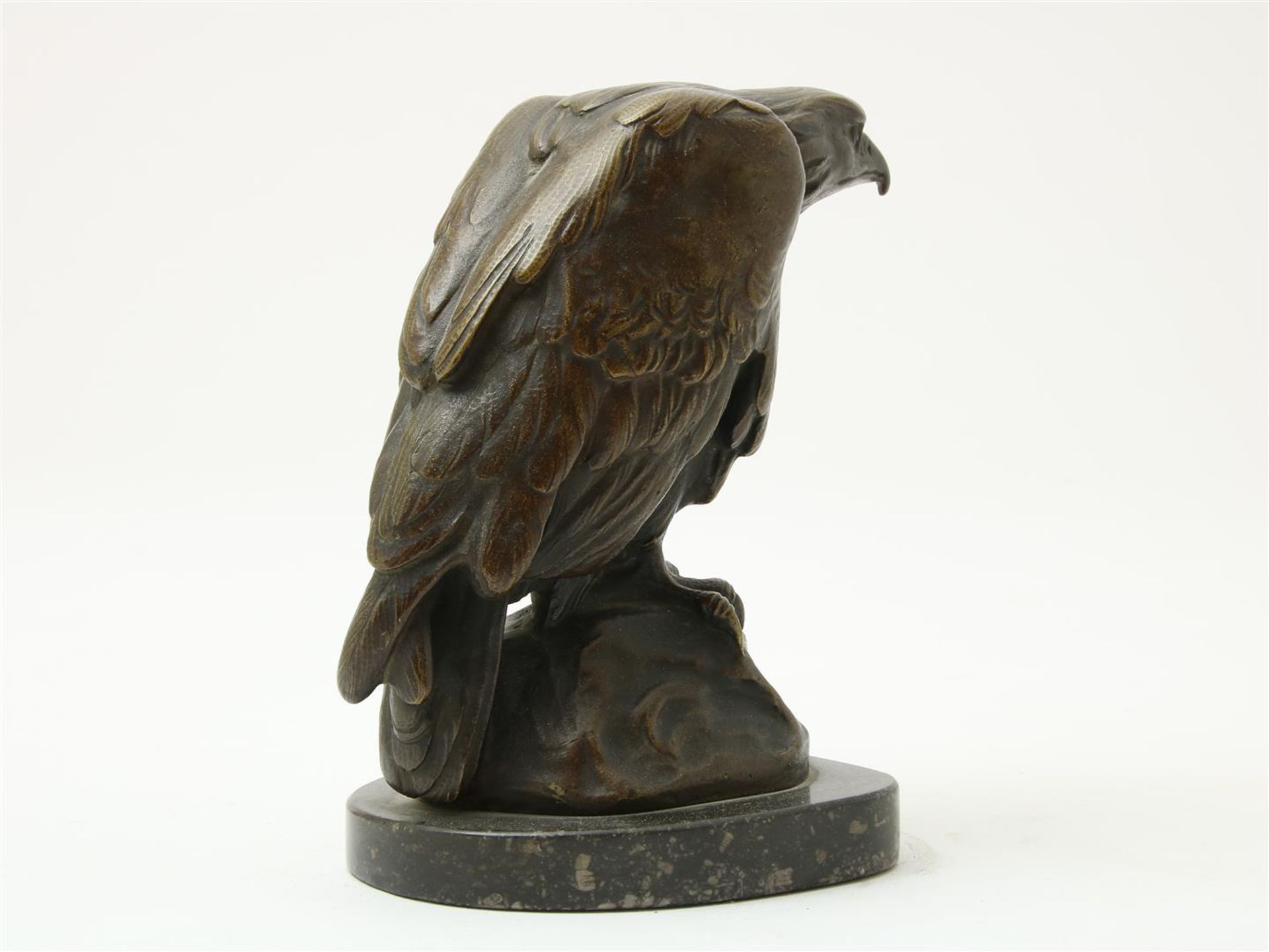 Condor on rock, signed Kohl (=Gustav Kohl), bronze sculpture on marble base, height 18 cm. - Image 4 of 4