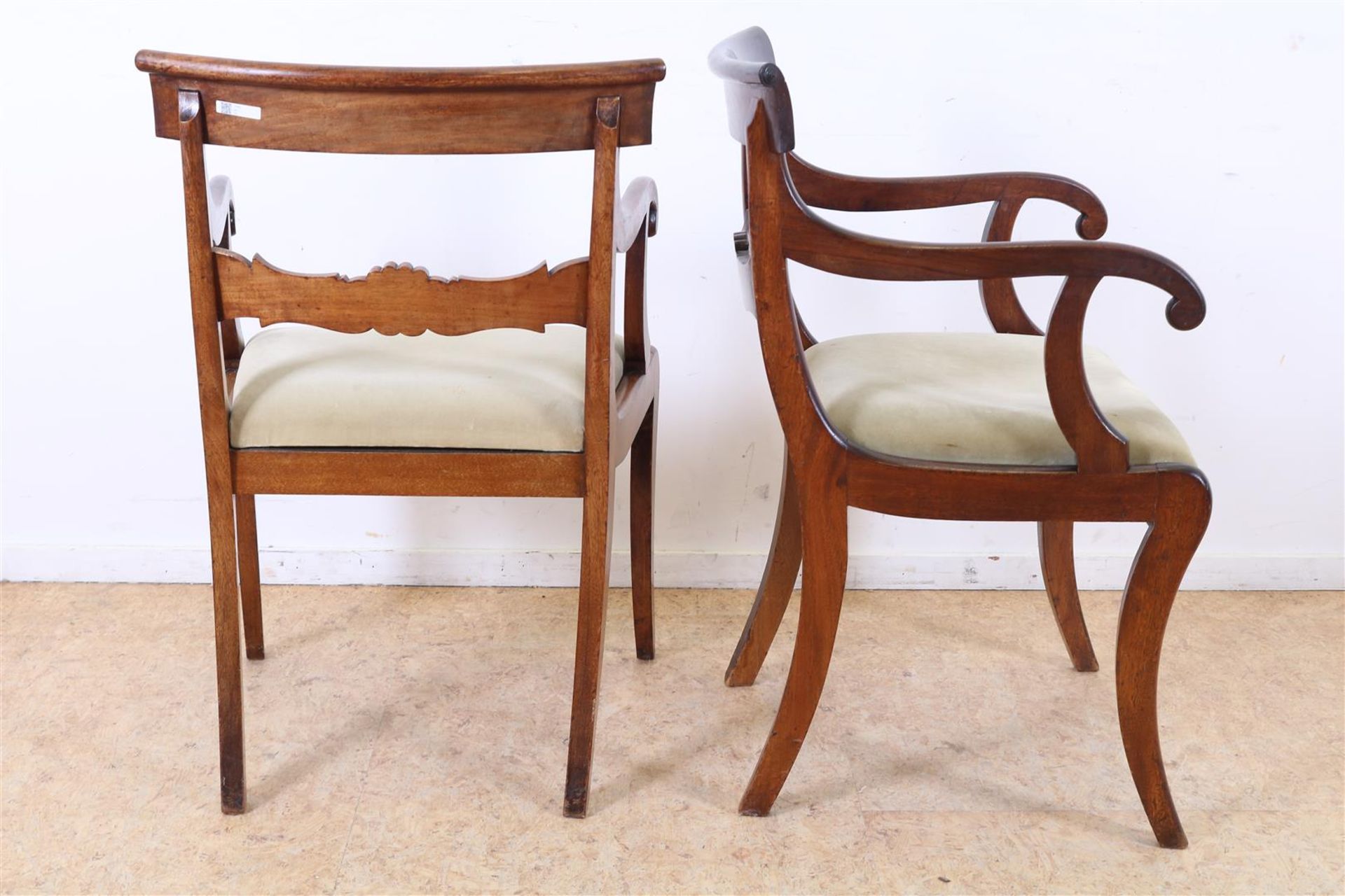 Series of 8 mahogany Regency/William IV chairs  - Bild 5 aus 6