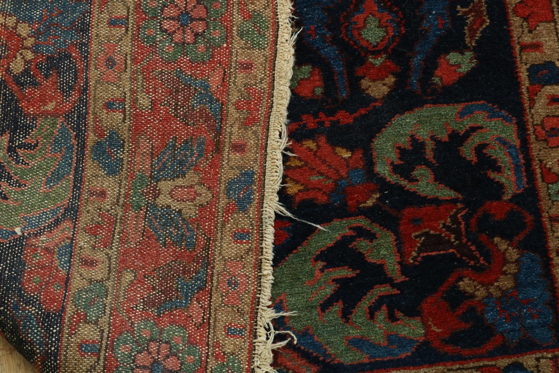 Carpet, Hamadan 193 x 132 cm. - Image 3 of 3