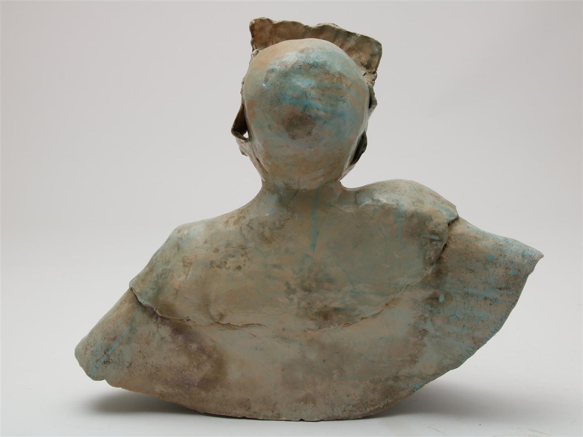 Glazed ceramic bust of a lady  - Bild 6 aus 7