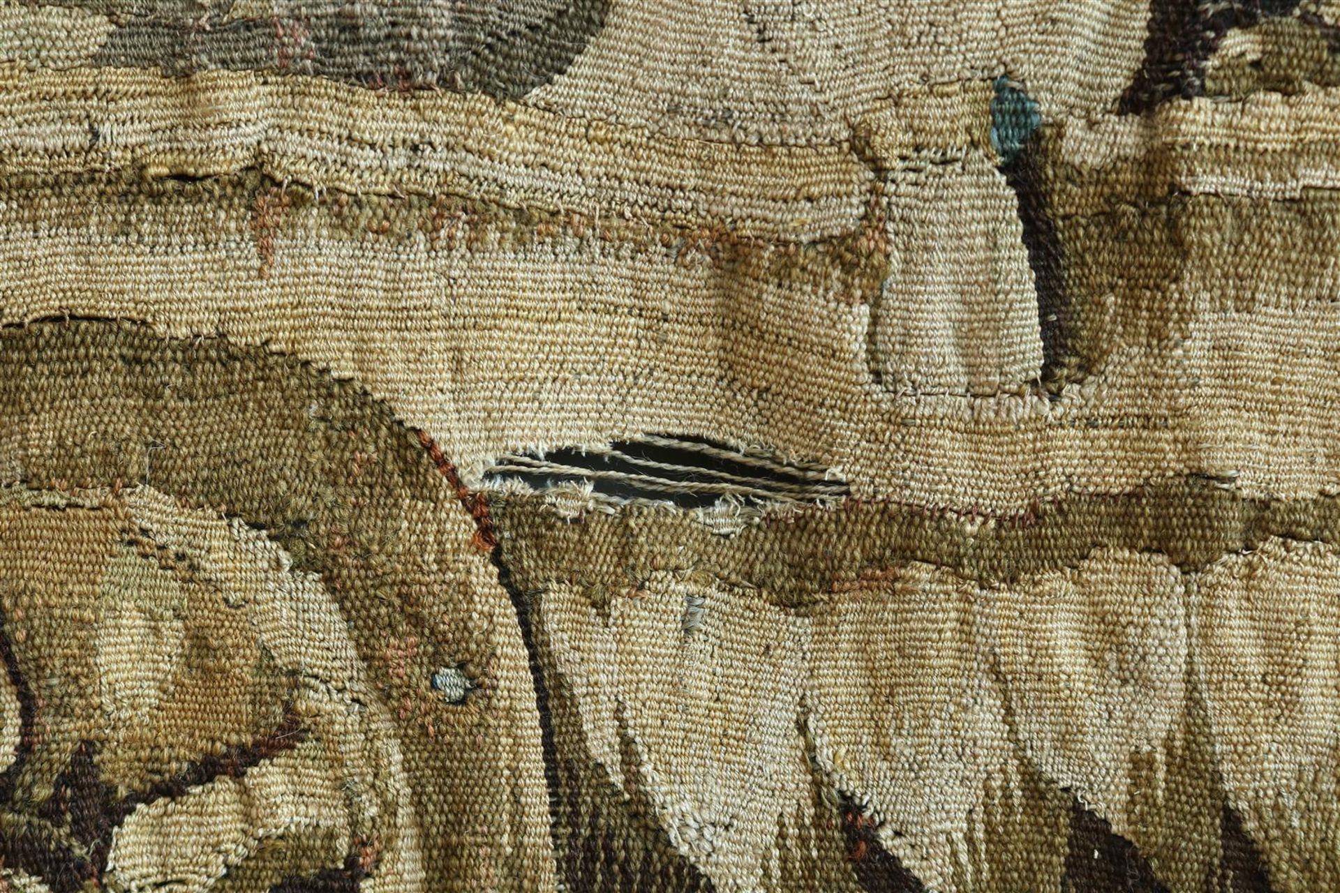 Aubusson tapestry, France 17th century  - Bild 12 aus 16