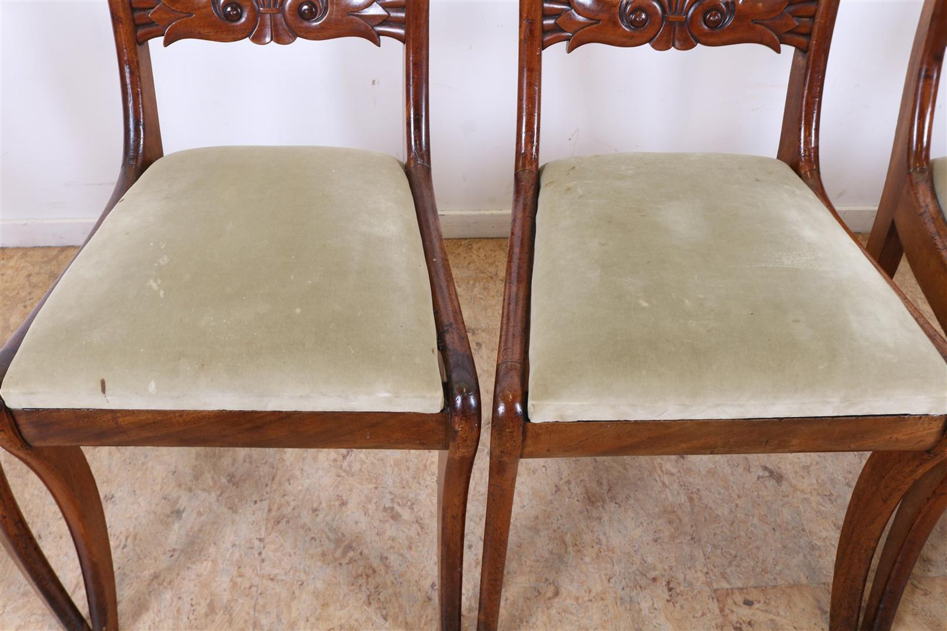 Series of 8 mahogany Regency/William IV chairs  - Bild 2 aus 6
