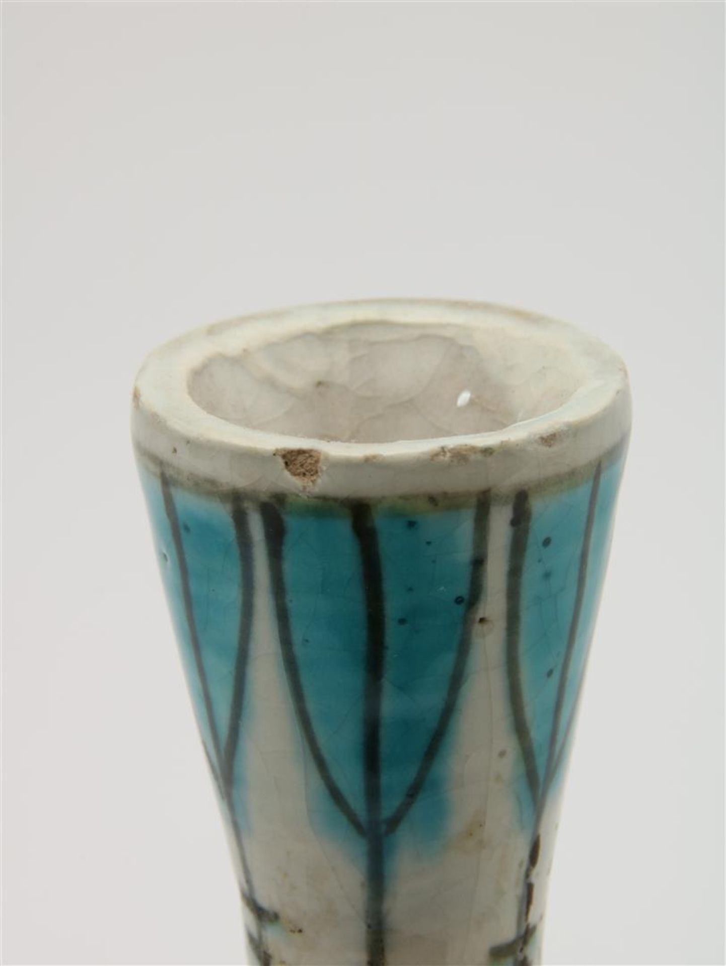 Polychrome earthenware 'New Delft' or 'Iznik' vase with narrow neck and Persian flower decor. - Image 7 of 8