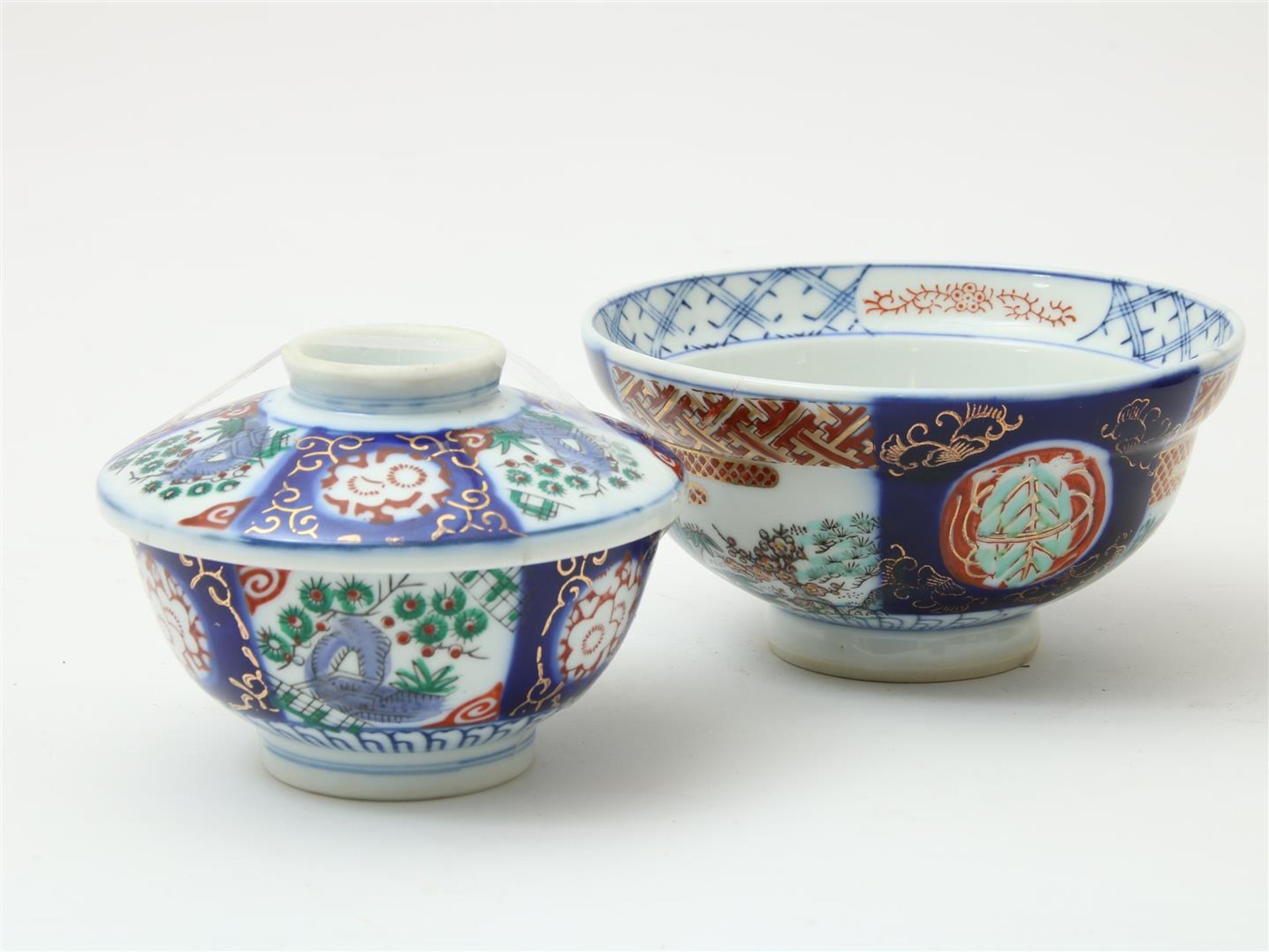 Set of Satsuma vases with decor of Geishas in panels, two imari bowls, one under lid, teapot, - Image 5 of 7