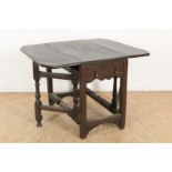 Oak Georgian gateleg table