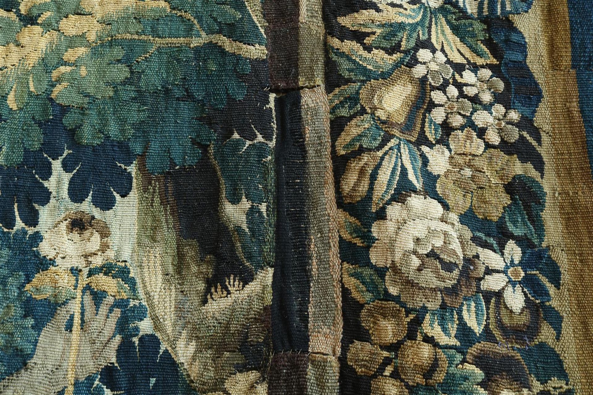 Aubusson tapestry, France 17th century  - Bild 7 aus 16