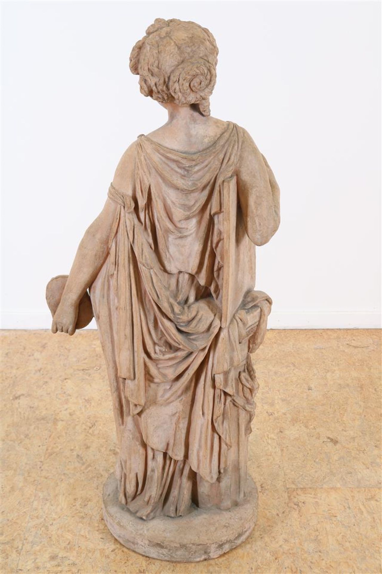 Terra cotta sculpture of a Greek lady  - Bild 6 aus 6
