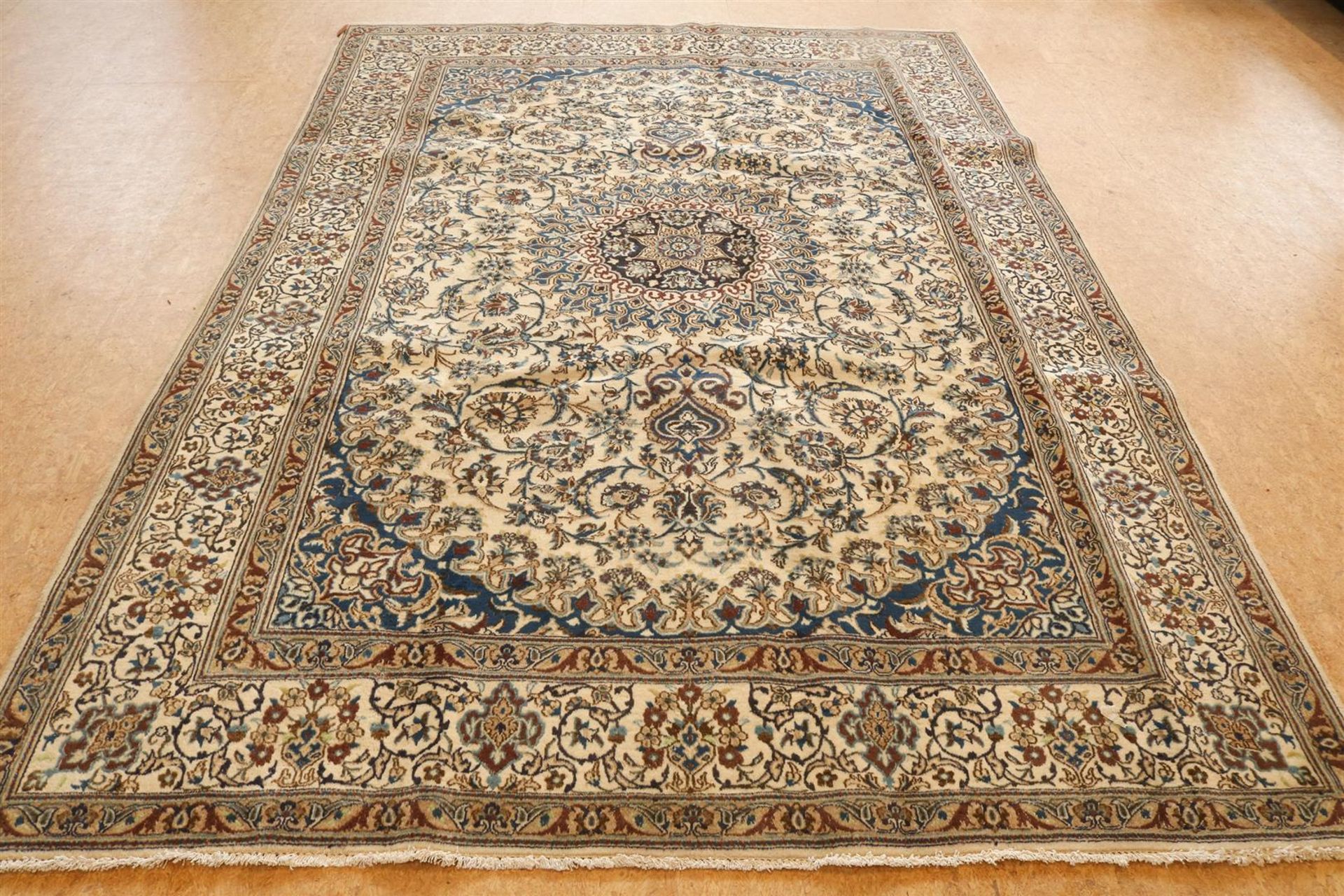 Carpet, Nain, 345 x 240 cm.