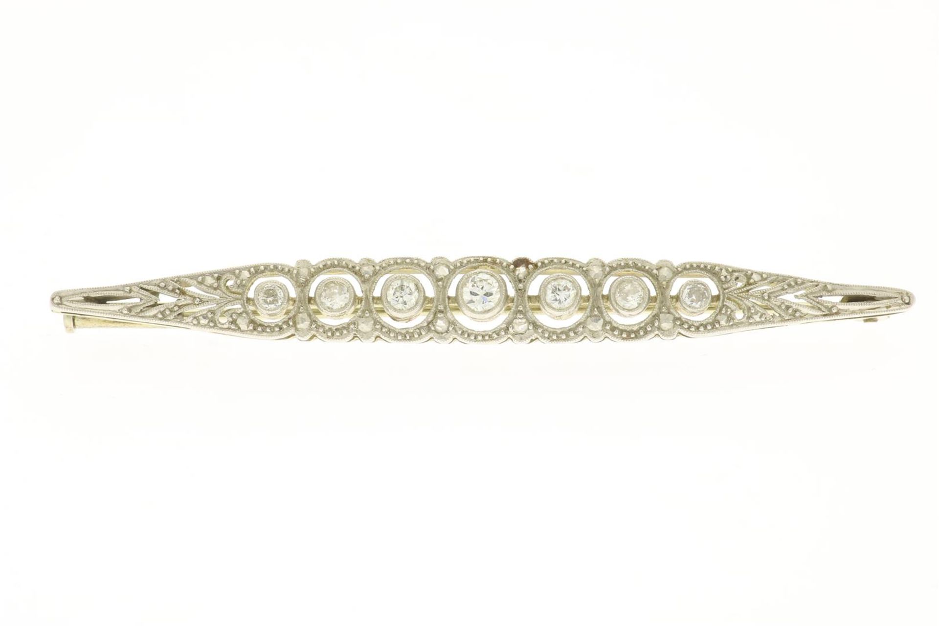 White gold brochette set with old cut diamonds approx. 0.65 ct. grade 585/000, gross weight 5.2