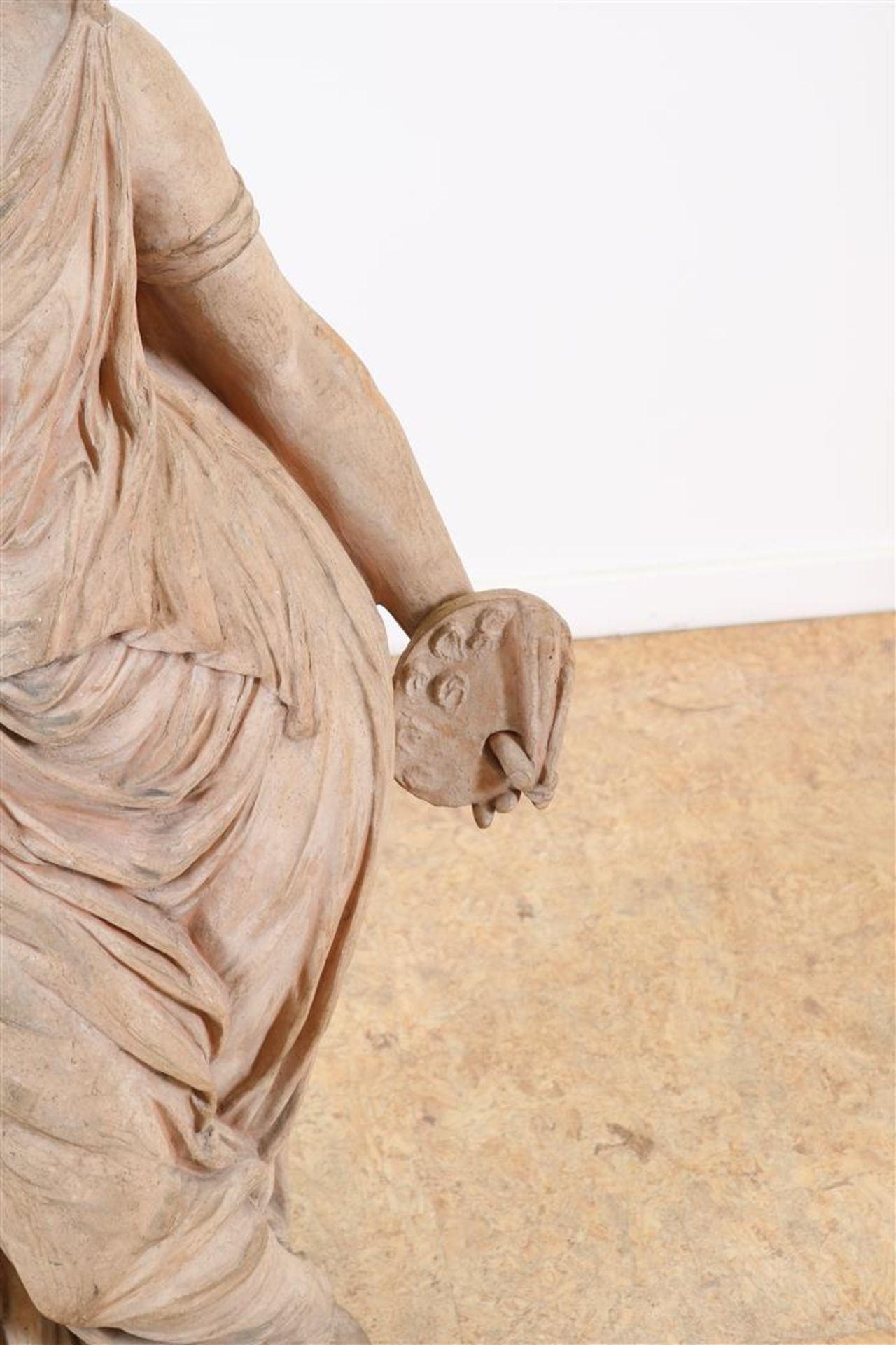 Terra cotta sculpture of a Greek lady  - Bild 3 aus 6