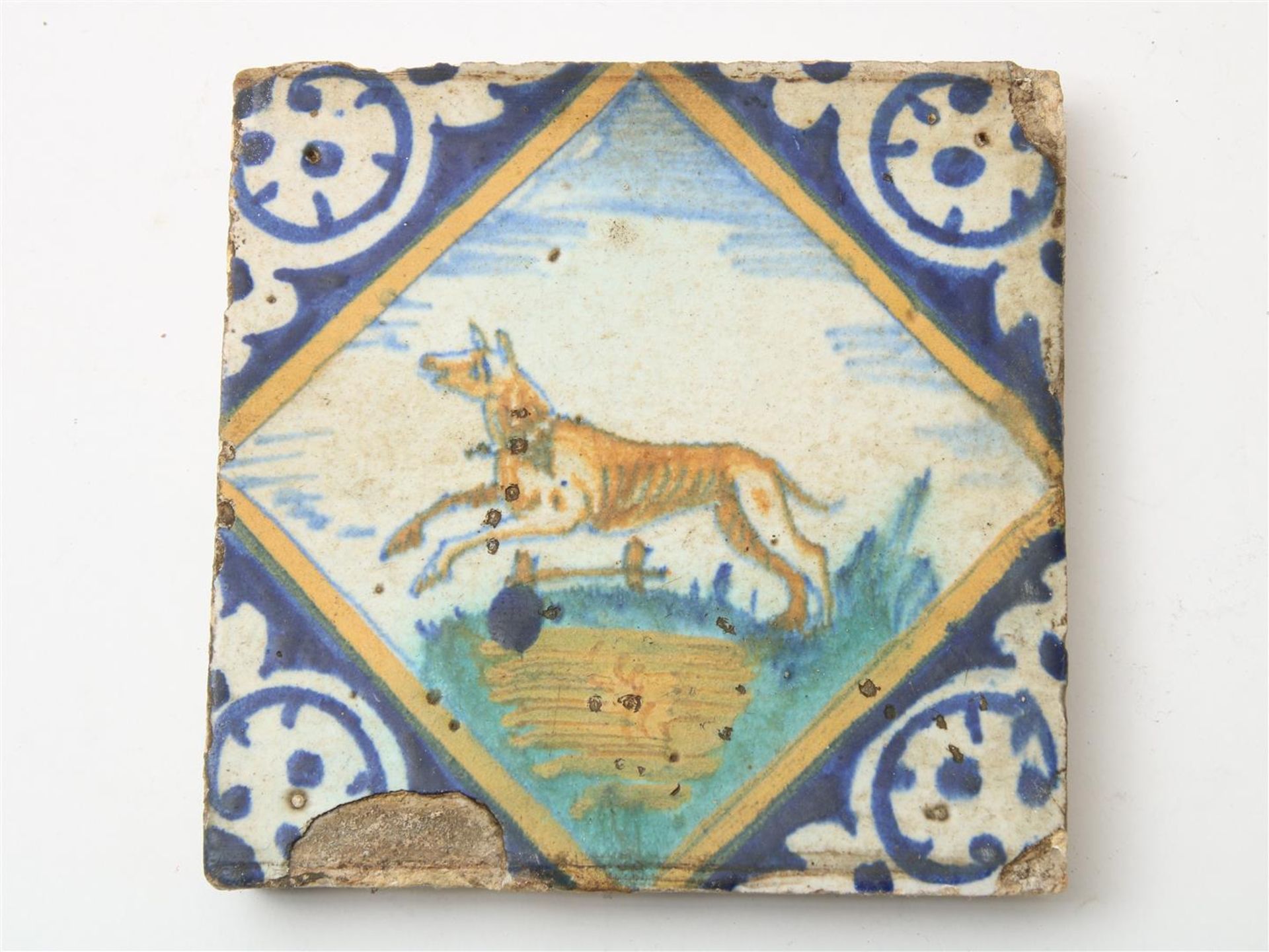Four polychrome painted majolica square tiles: rider on horseback, soldier, deer and dog, circa - Image 3 of 5