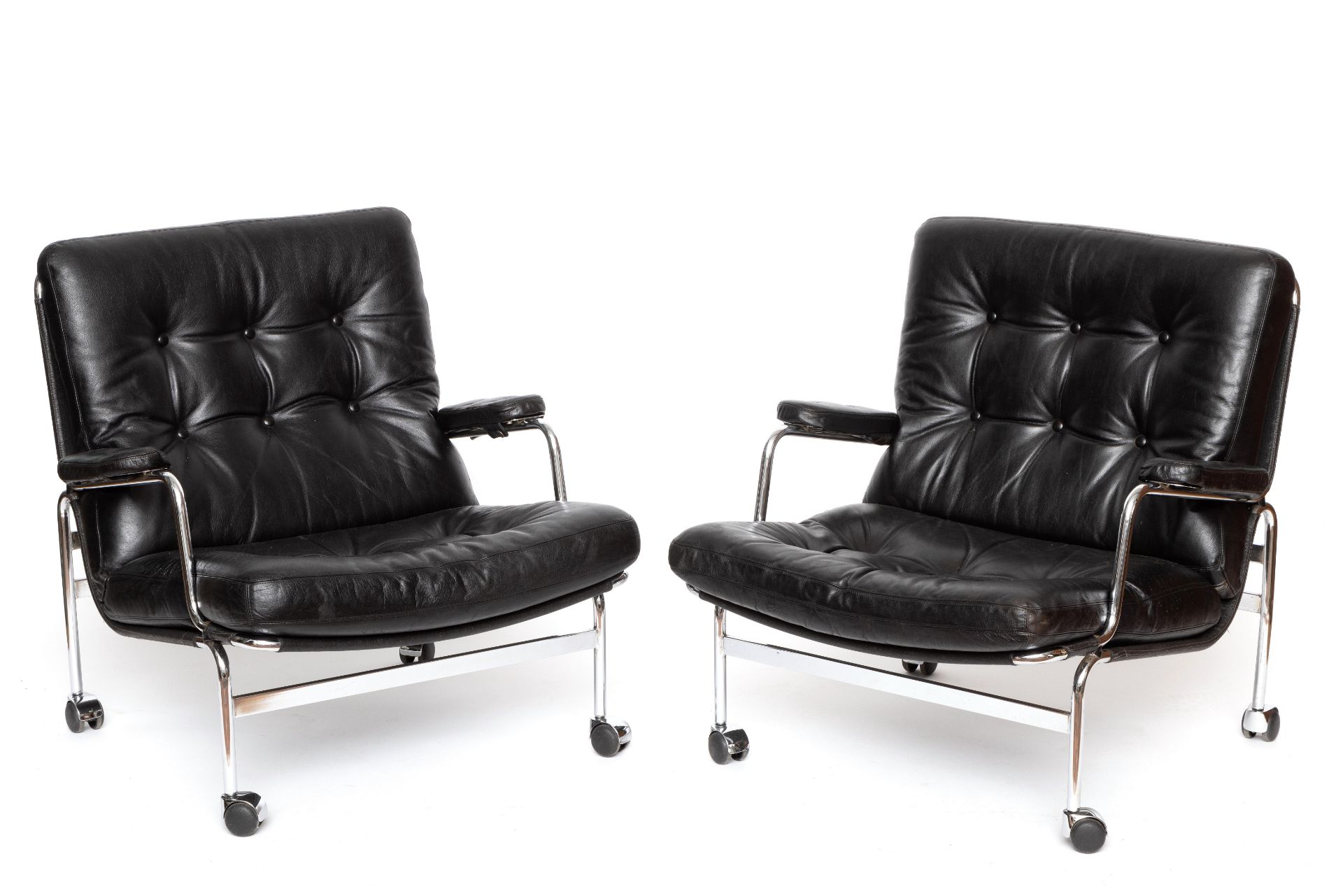 Bruno Mathsson voor DUX, Zweden, paar verchroomd stalen 'Karin' relax-fauteuils, 60er jaren, - Image 2 of 2