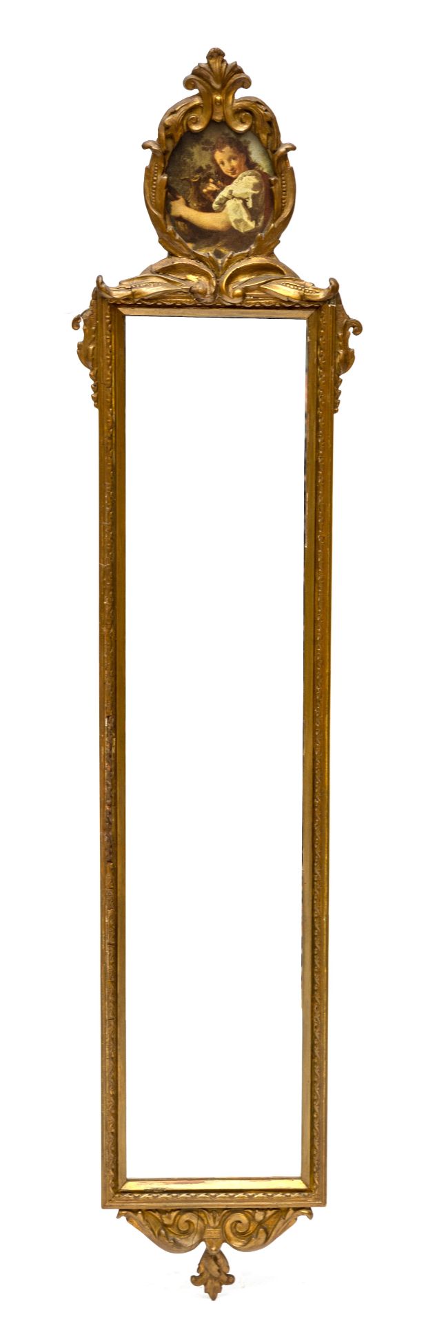 Smalle spiegel in verguld houten lijst,