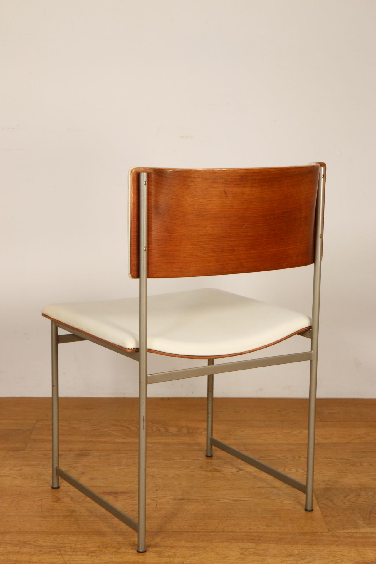 Cees Braakman voor Pastoe, SM08 stoel, ontwerp 50-er jaren. - Image 2 of 2