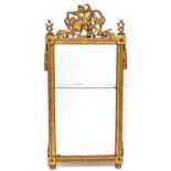 Frankrijk, rechthoekige spiegel in verguld houten lijst, Louis XVI.
