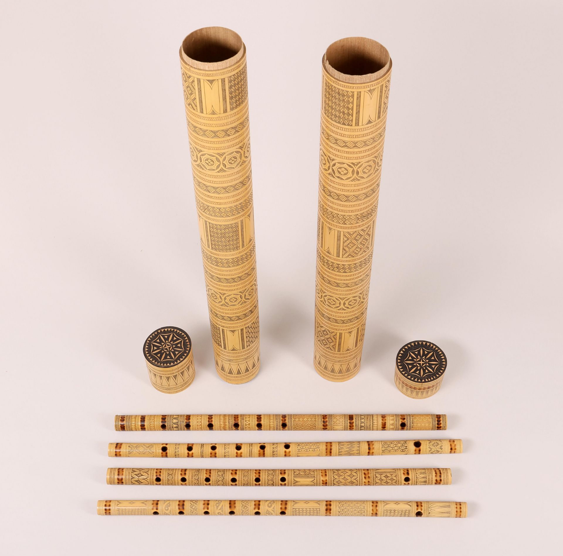 Sulawesi, Toraja, two large bamboo containers and four bamboo flutes, suling; - Image 2 of 2