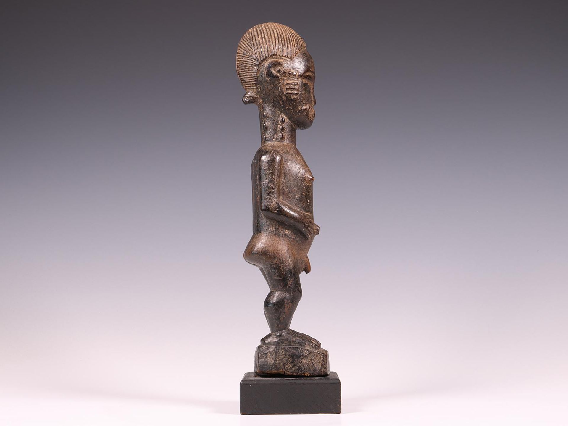 Ivory Coast, Baule, standing male figure - Image 4 of 6