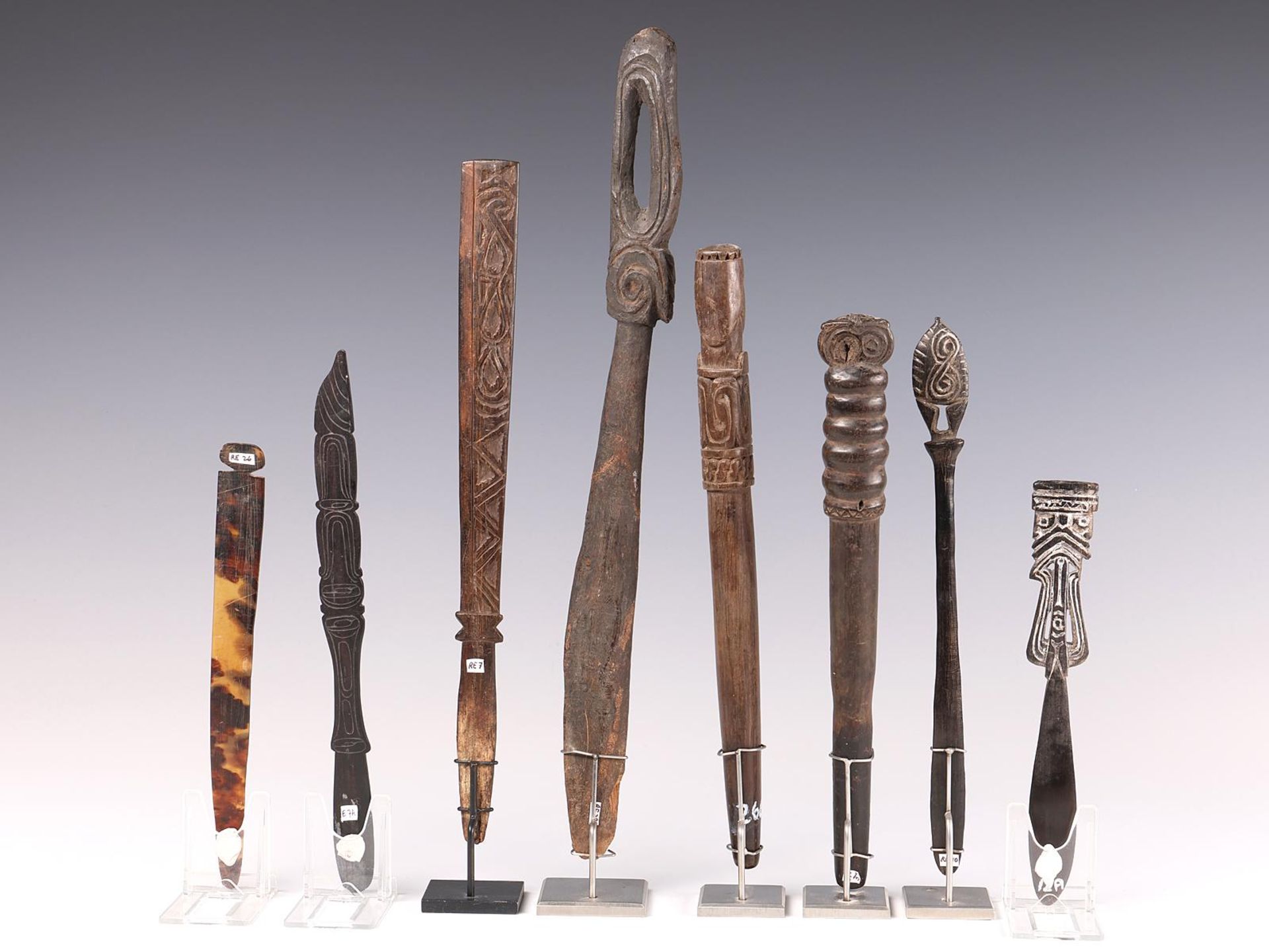 P.N. Guinea, Massim, a collection of six various lime spatula and two pounders - Image 3 of 4