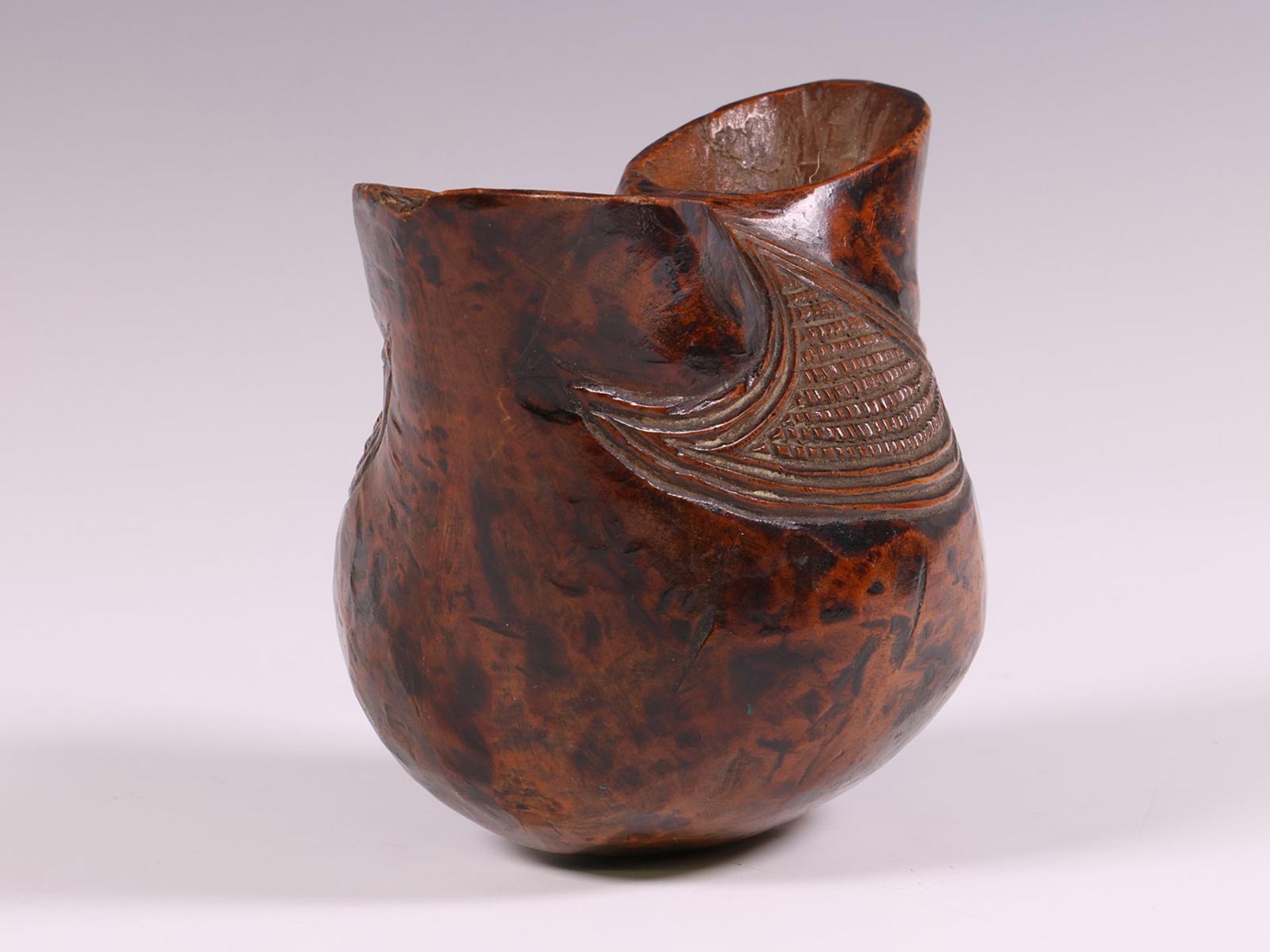 D.R.Congo, Suku, a wooden cup - Image 5 of 5