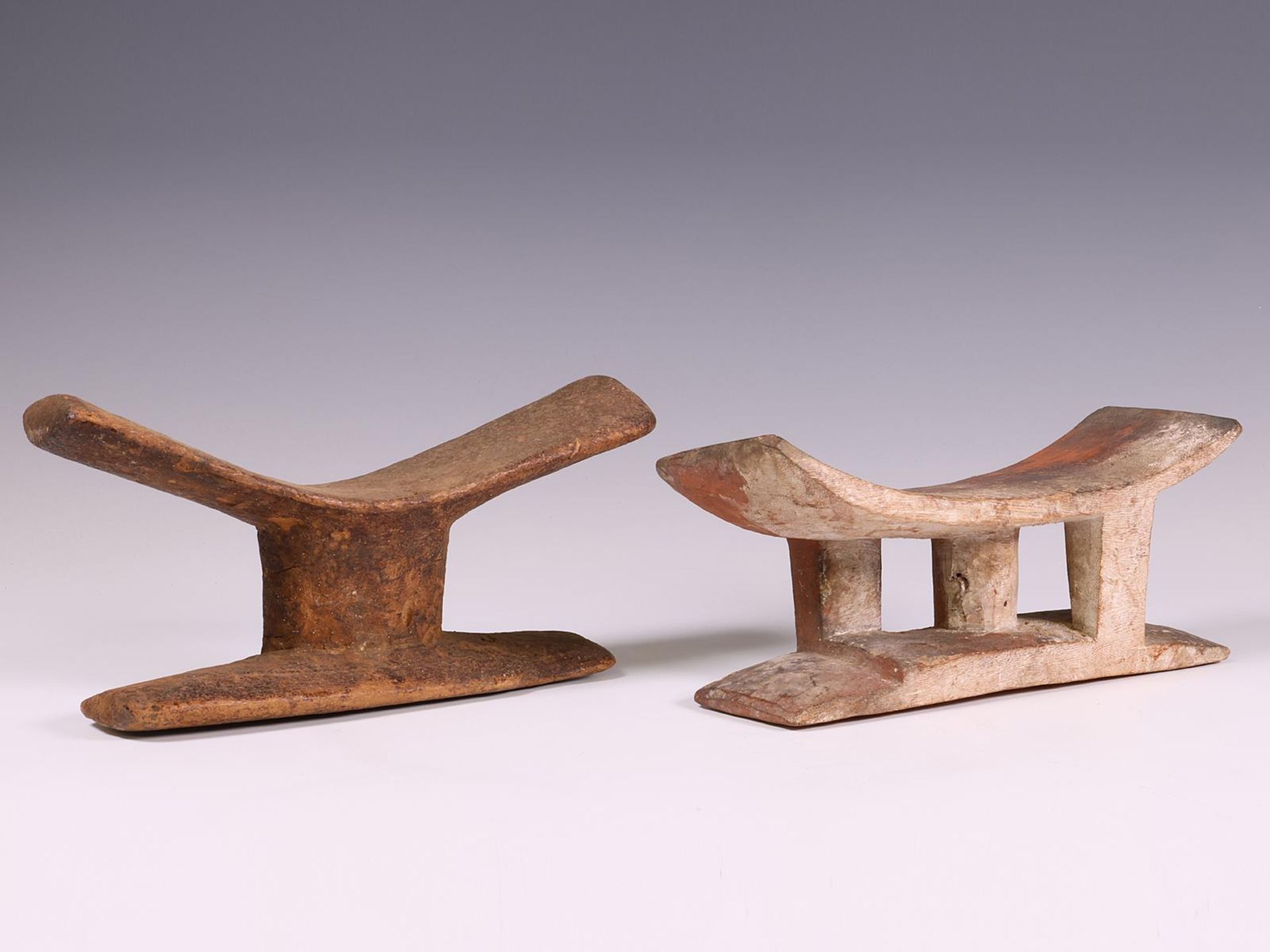 Mali, Tellem, a neck rest and Dogon, a painted geometrically carved wooden neck rests, - Image 4 of 4