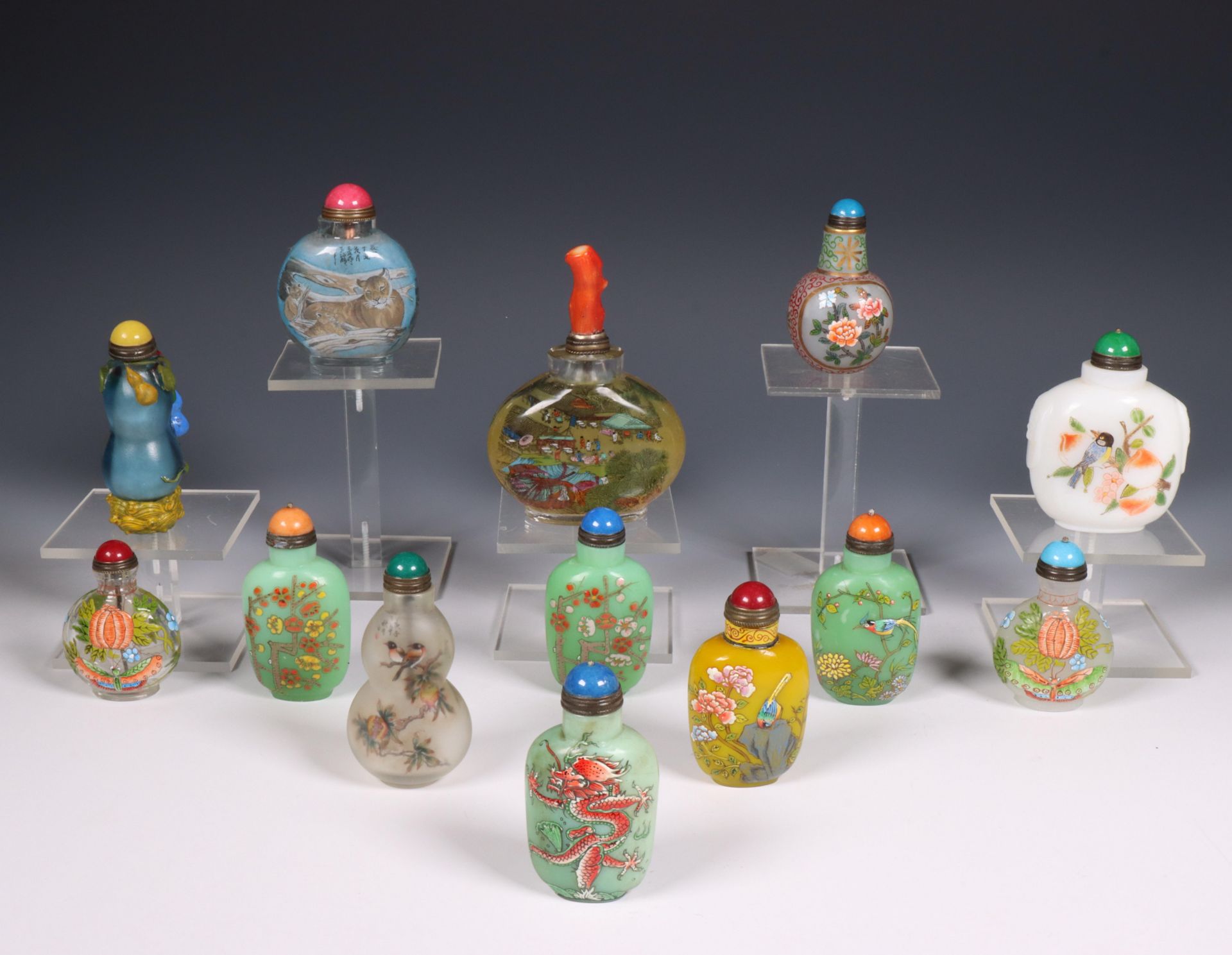 China, collection of glass snuff bottles, - Image 2 of 2