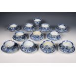 China, associated set of twelve blue and white porcelain tea bowls and eleven saucers, Kangxi period